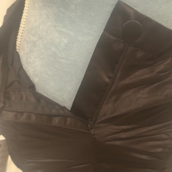 Gaelle Ruched Gathered Satin Black Pants - Picture 9 of 13